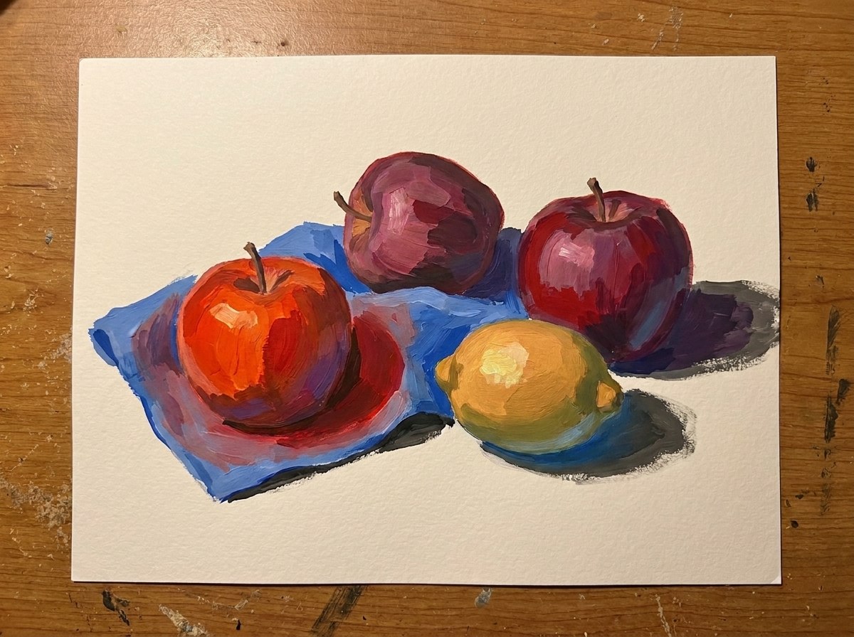 Тот же натюрморт с приглушёнными цветами, цветными тенями и разницей температуры между светом и тенью